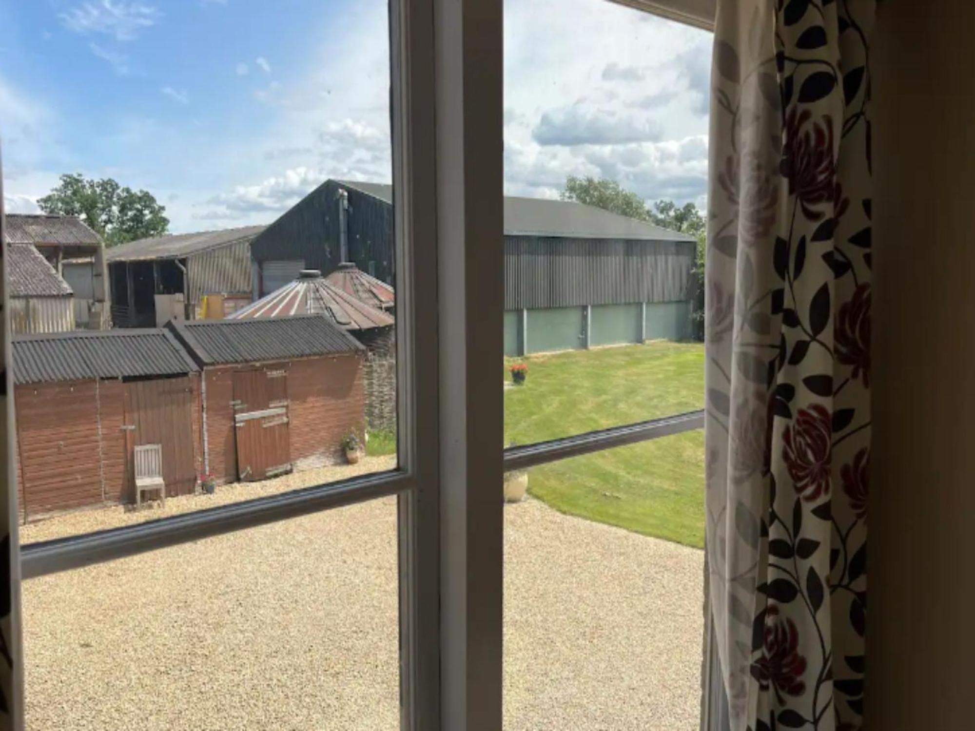 Pass The Keys Hare Cottage Wonderful Views And Parking Moreton-in-Marsh Kültér fotó